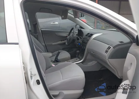 2010 Toyota Corolla Le z USA, uszkodzony, nr VIN JTDBU4EE7A9109822